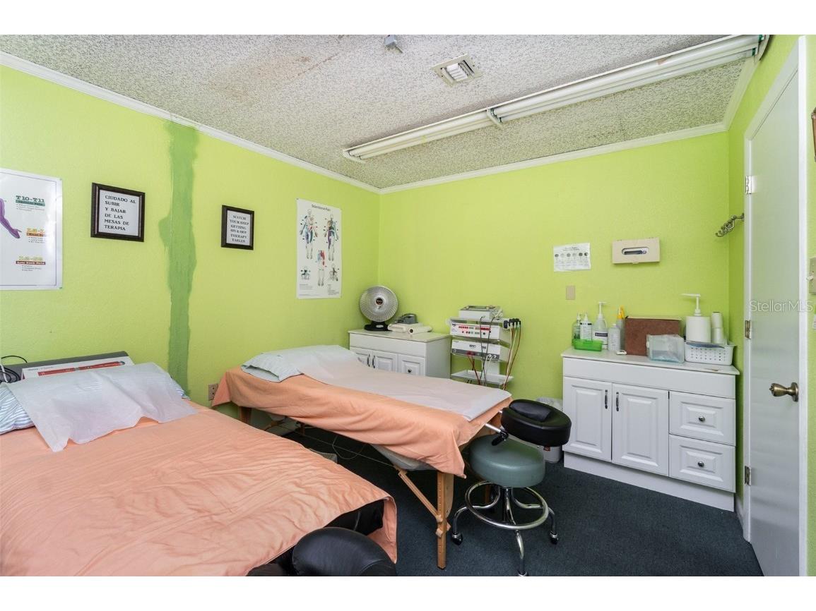 6005 Silver Star Road Orlando FL 32808 O6209792 image24