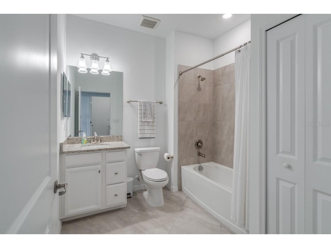 6005 Worsham Lane #102 Bradenton FL 34211 A4669036 image34