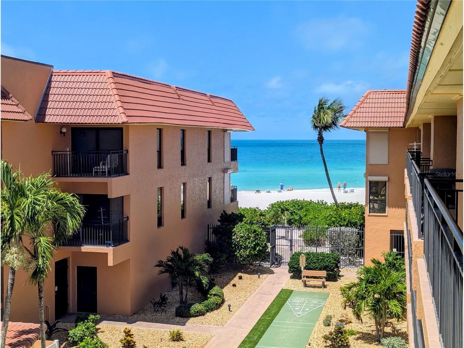 6006 Gulf Drive #207 Holmes Beach FL 34217 - THE GULF TB8502022 image2