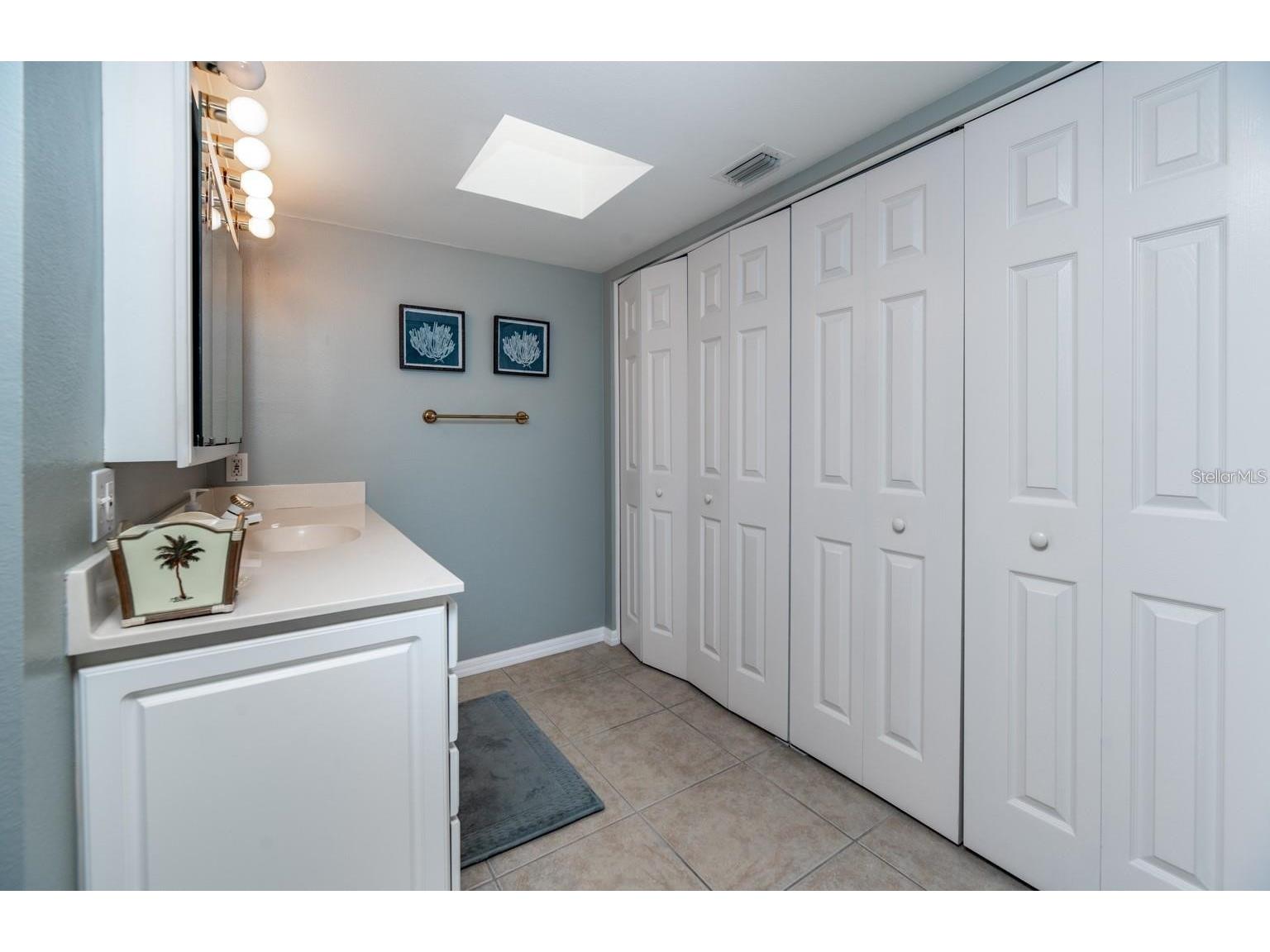 6006 Gulf Drive #207 Holmes Beach FL 34217 - THE GULF TB8502022 image24