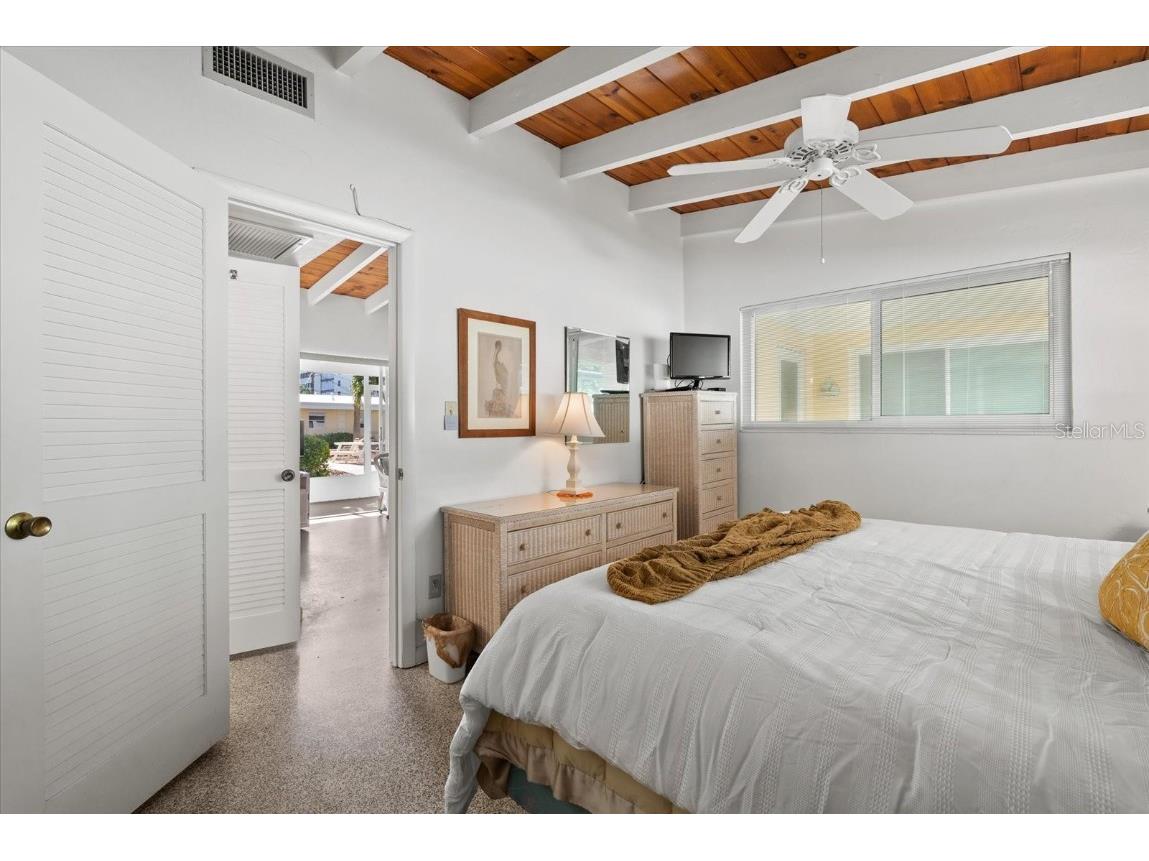 6006 Midnight Pass Road #11 Sarasota FL 34242 A4673426 image14