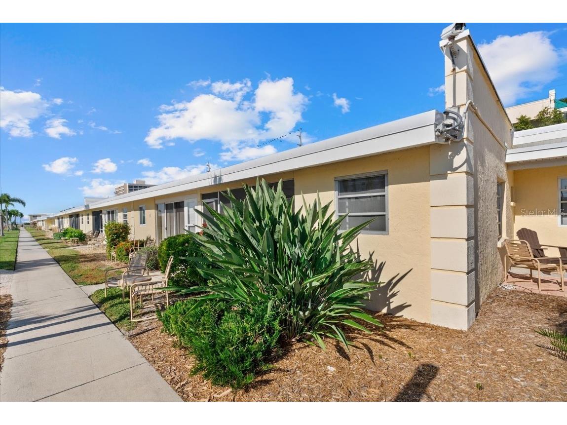 6006 Midnight Pass Road #11 Sarasota FL 34242 A4673426 image20
