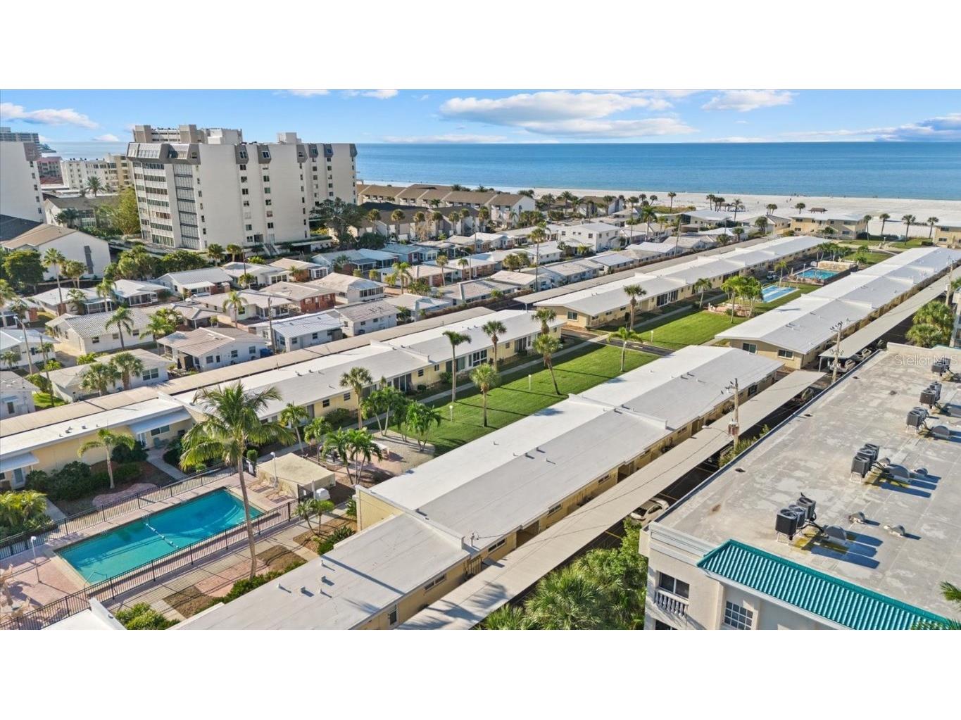 6006 Midnight Pass Road #11 Sarasota FL 34242 A4673426 image36