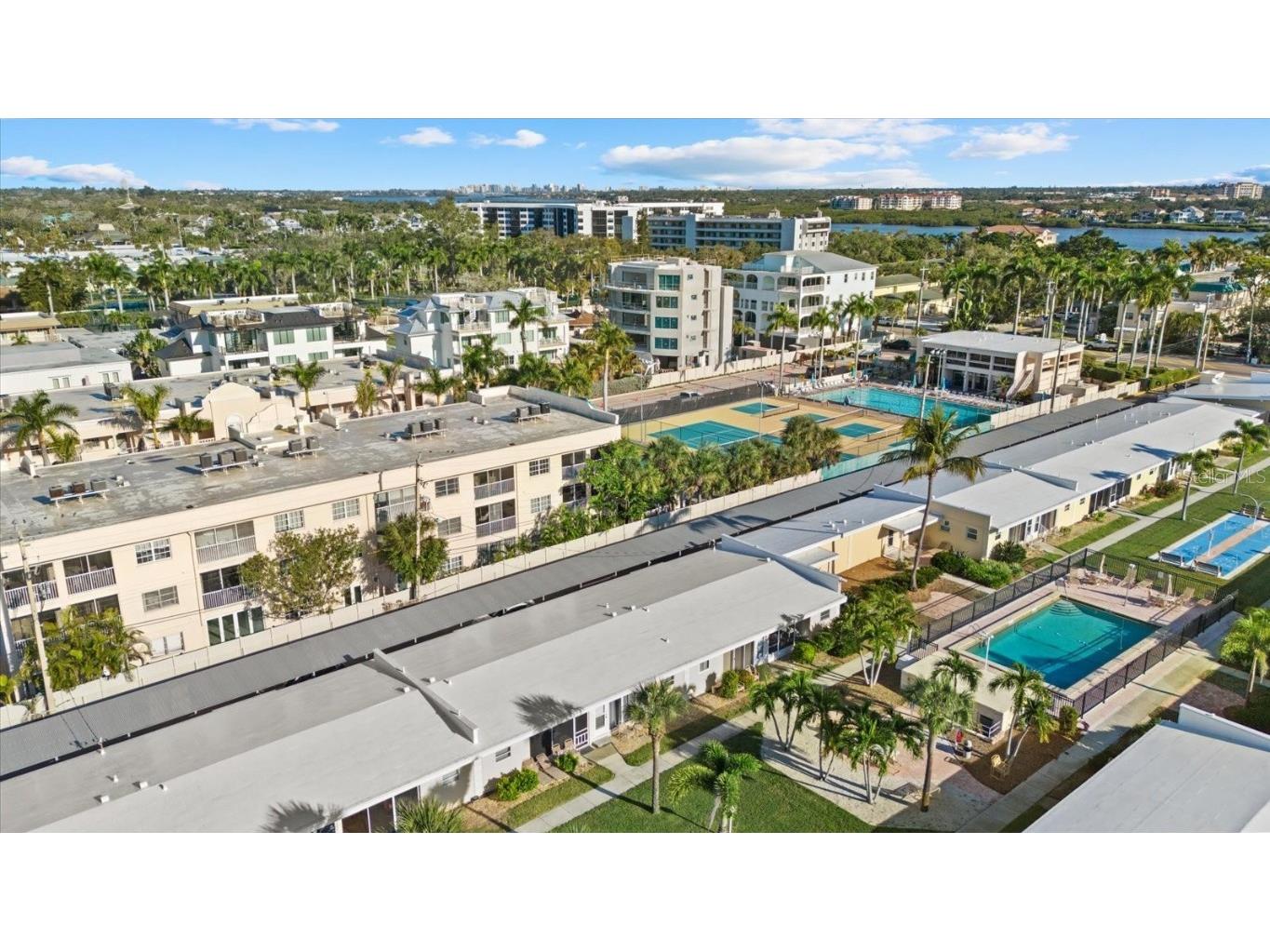 6006 Midnight Pass Road #11 Sarasota FL 34242 A4673426 image38