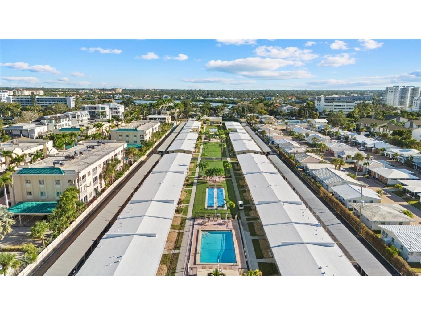 6006 Midnight Pass Road #11 Sarasota FL 34242 A4673426 image40