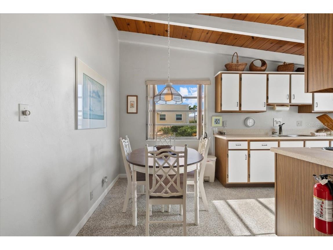 6006 Midnight Pass Road #11 Sarasota FL 34242 A4673426 image8