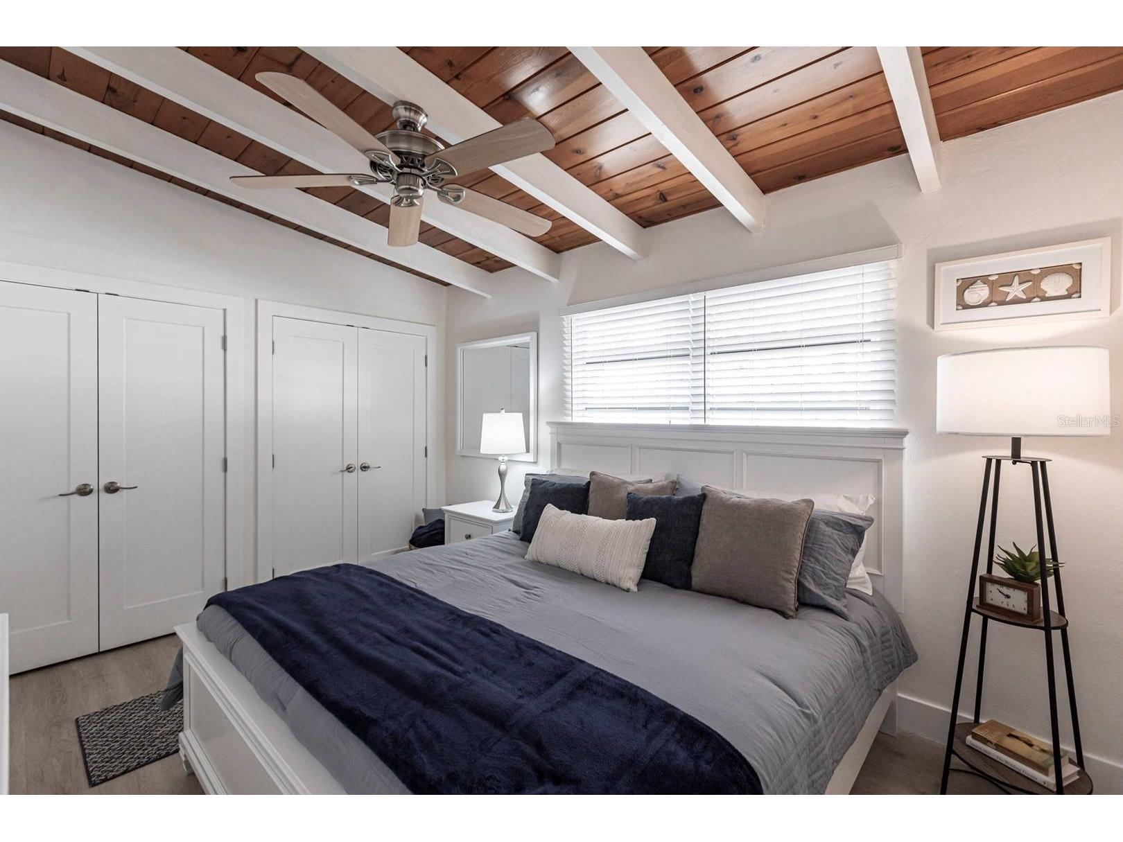 6006 Midnight Pass Road #14 Sarasota FL 34242 TB8463108 image12