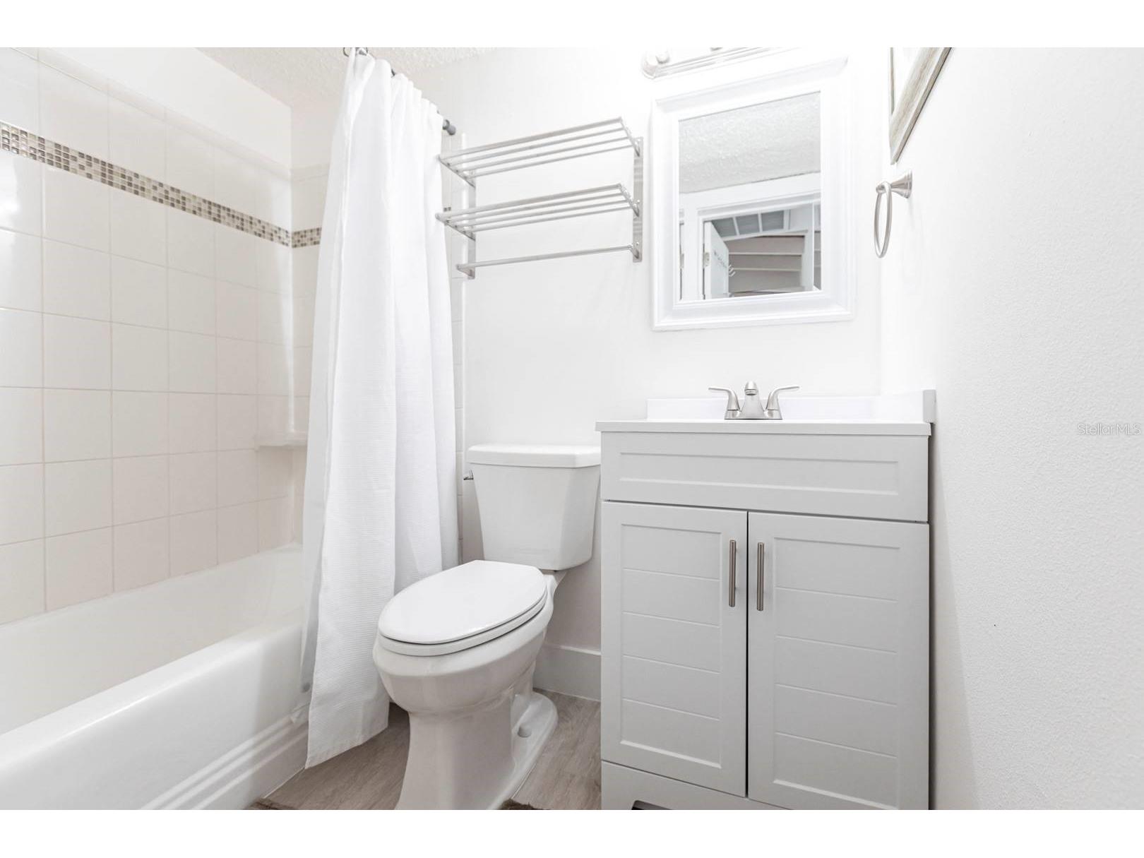 6006 Midnight Pass Road #14 Sarasota FL 34242 TB8463108 image15