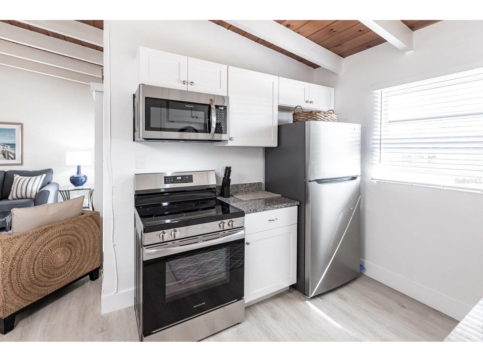 6006 Midnight Pass Road #14 Sarasota FL 34242 TB8463108 image9