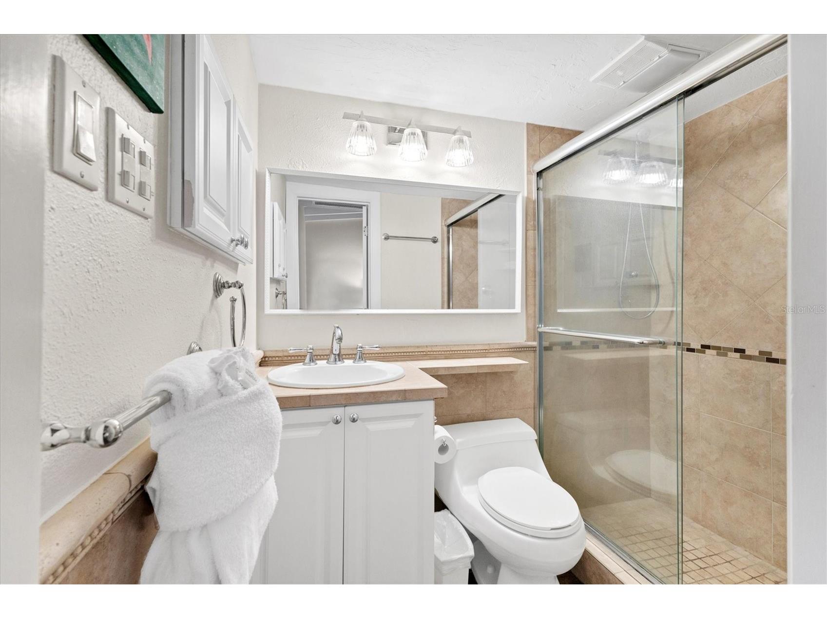 6006 Midnight Pass Road #15 Sarasota FL 34242 A4644906 image17