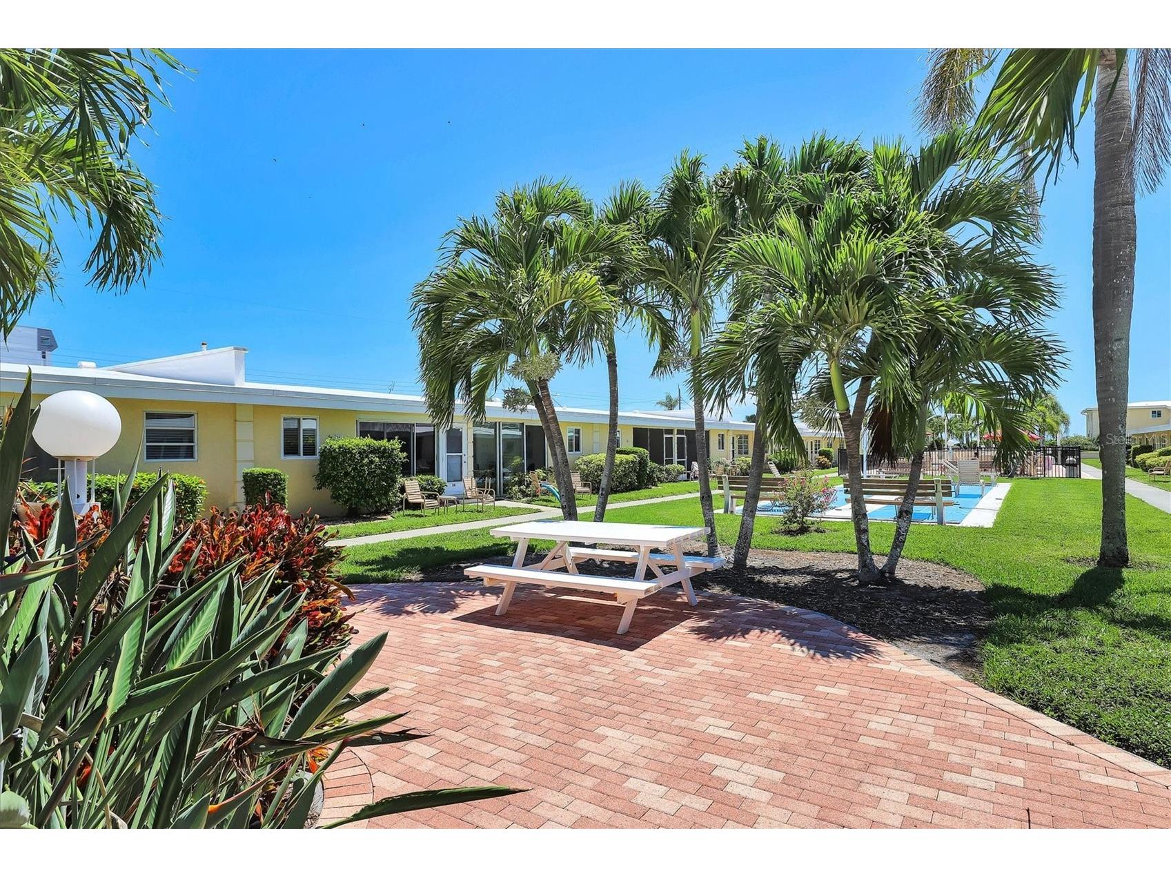6006 Midnight Pass Road #15 Sarasota FL 34242 A4644906 image26
