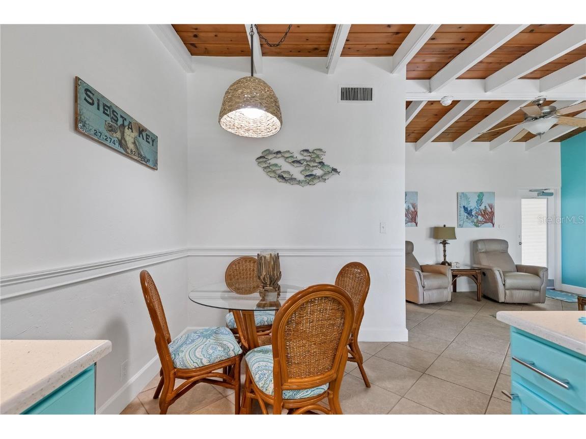 6006 Midnight Pass Road #16 Sarasota FL 34242 A4659596 image11