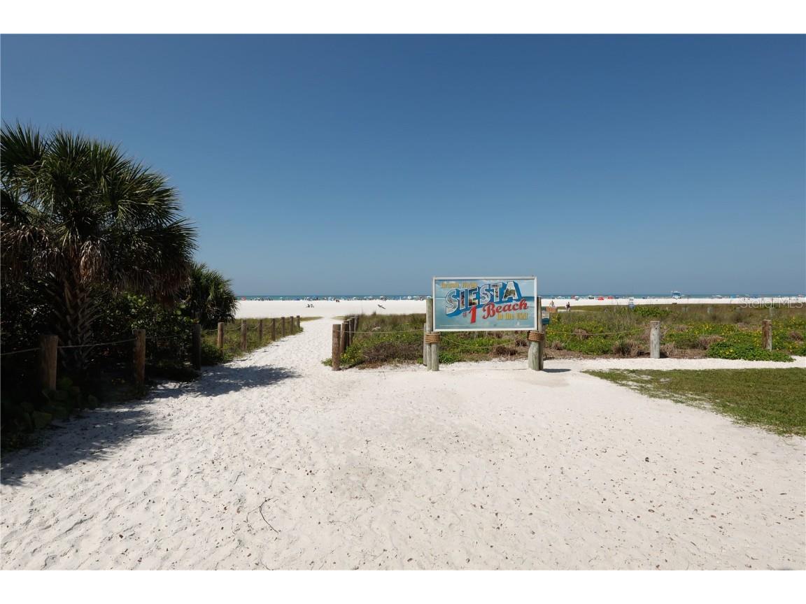 6006 Midnight Pass Road #16 Sarasota FL 34242 A4659596 image47