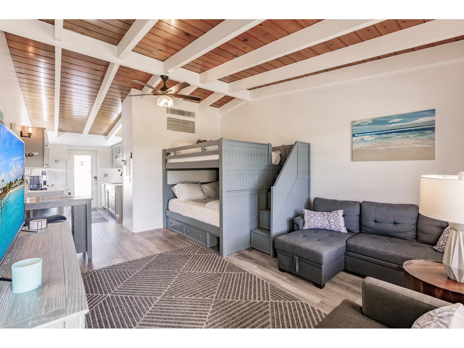 6006 Midnight Pass Road #2 Sarasota FL 34242 TB8463038 image2