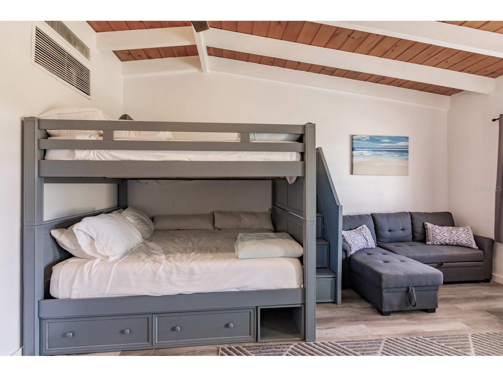 6006 Midnight Pass Road #2 Sarasota FL 34242 TB8463038 image4