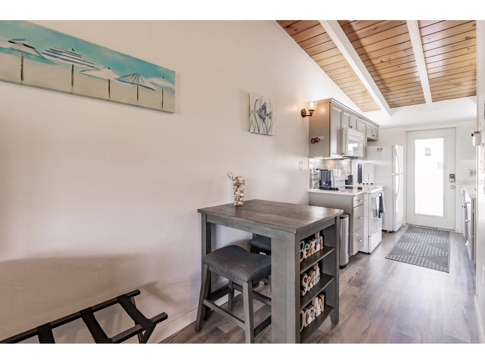 6006 Midnight Pass Road #2 Sarasota FL 34242 TB8463038 image5