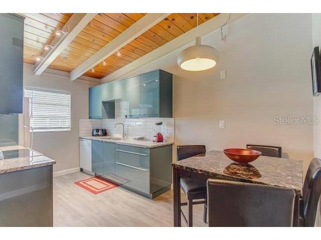 6006 Midnight Pass Road #24 Sarasota FL 34242 TB8464344 image4