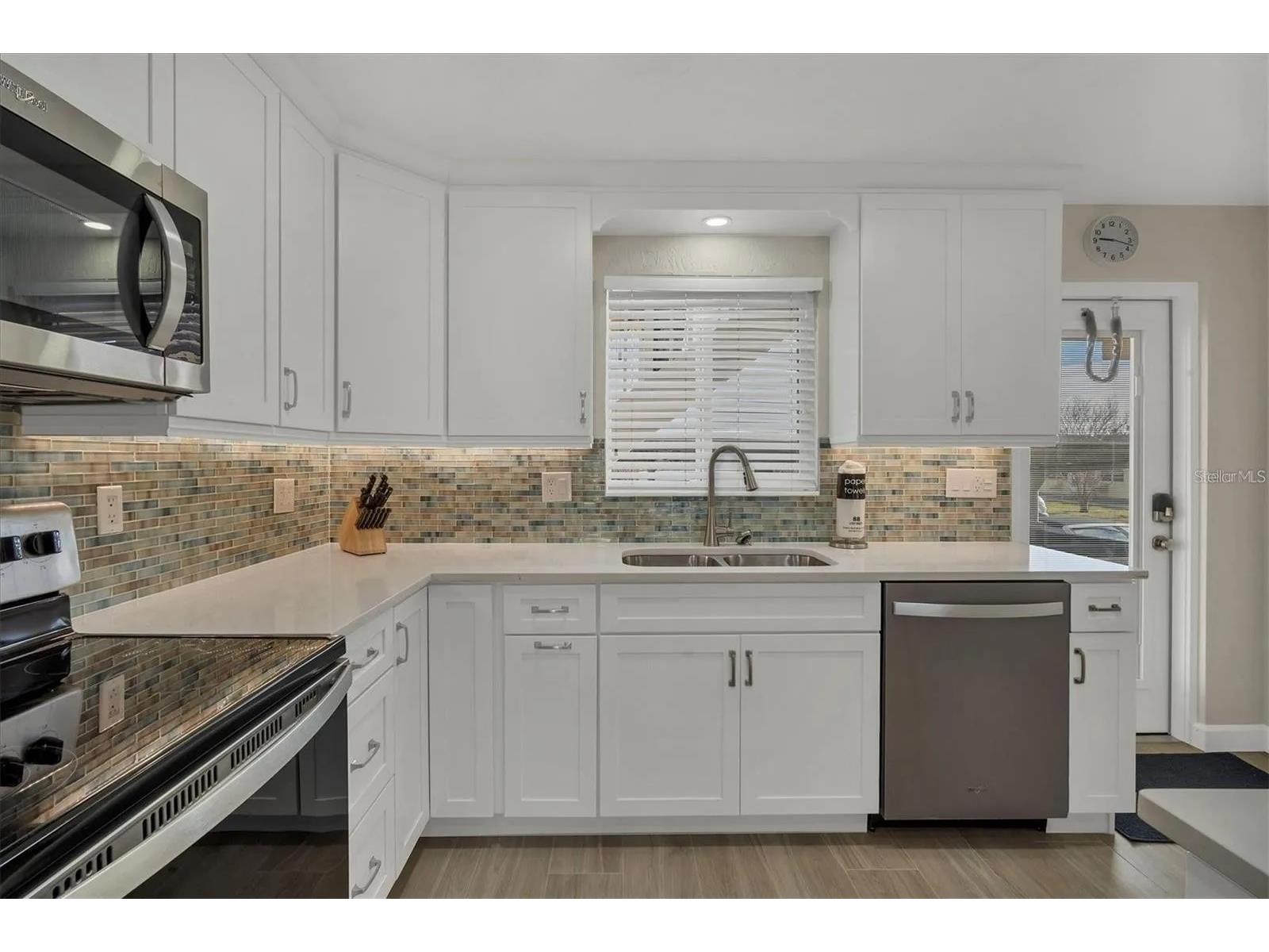 6006 Midnight Pass Road #36 Sarasota FL 34242 A4680831 image14