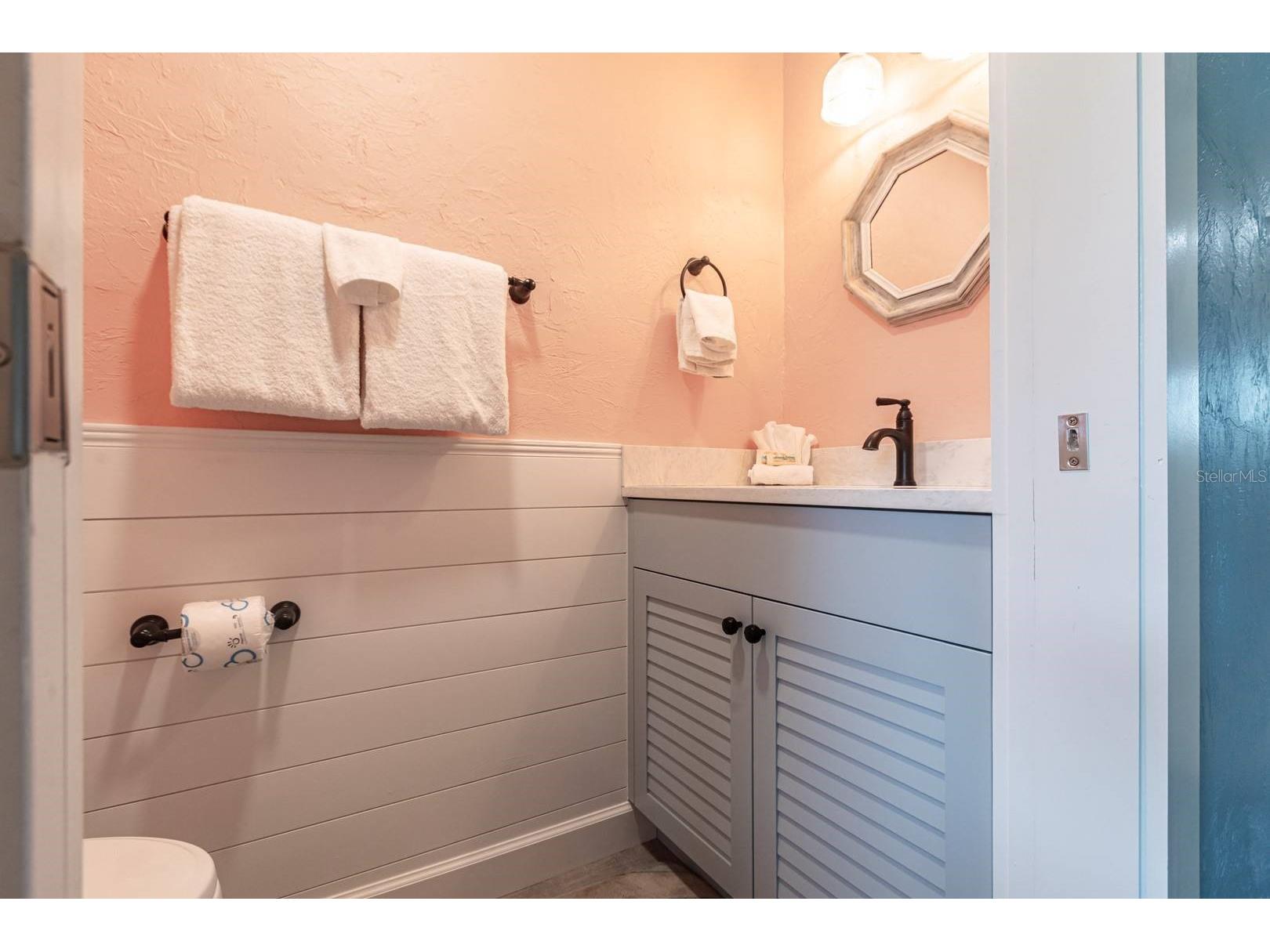 6006 Midnight Pass Road #44 Sarasota FL 34242 TB8463781 image11