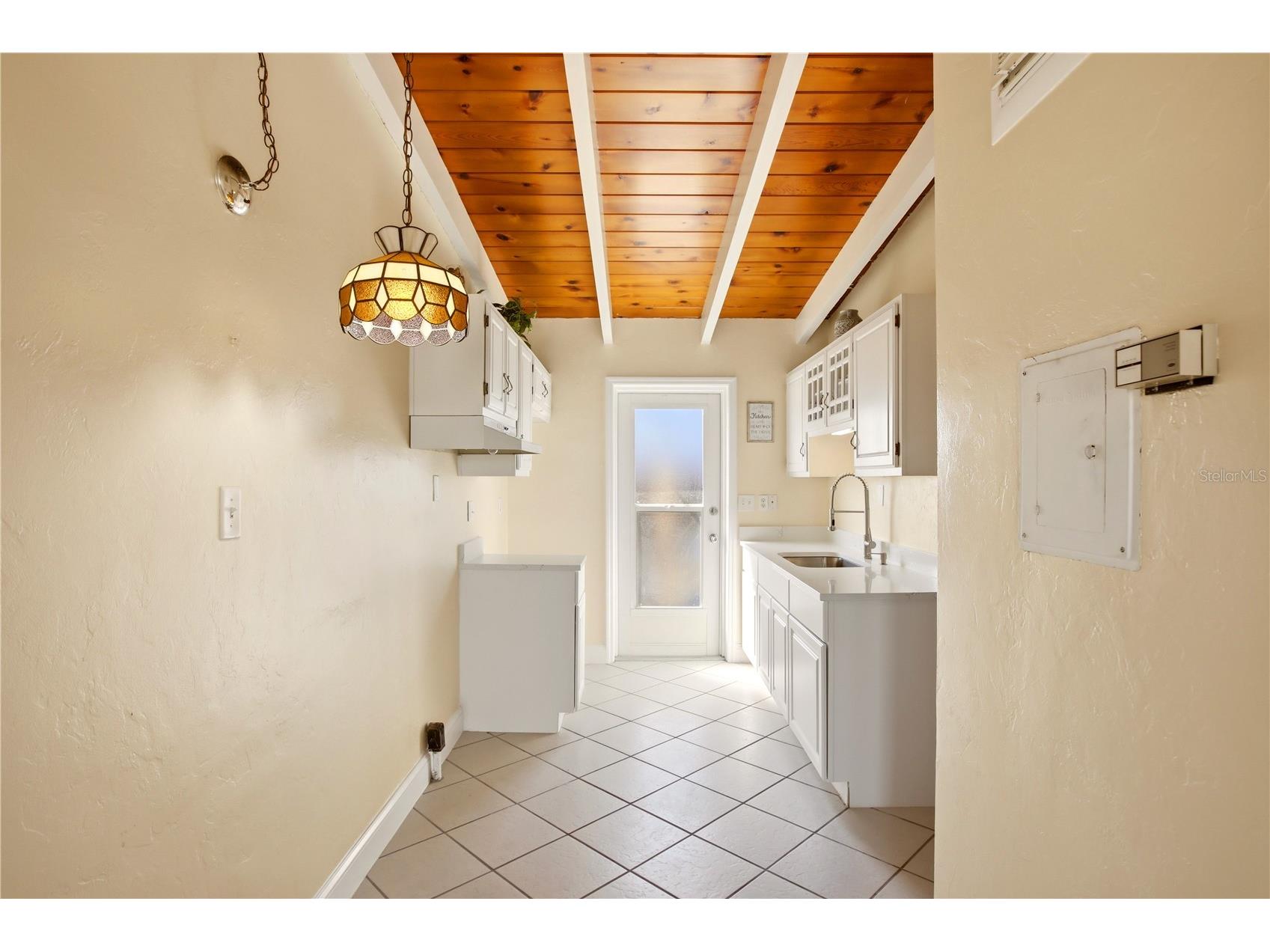6006 Midnight Pass Road #48 Sarasota FL 34242 A4691484 image6