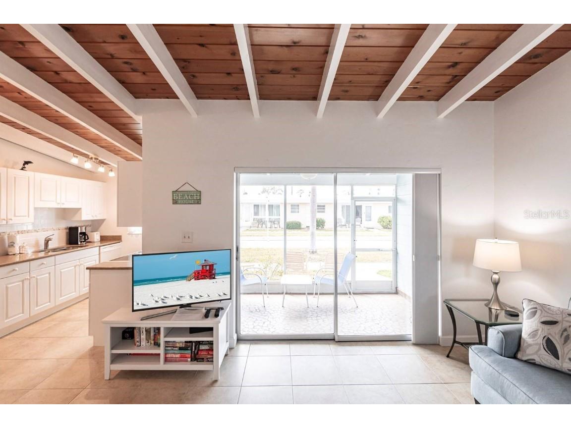 6006 Midnight Pass Road #5 Sarasota FL 34242 TB8462751 image4