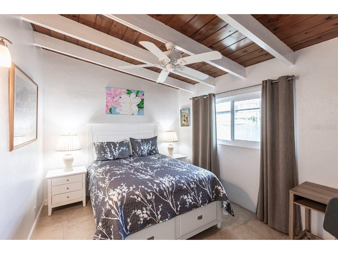 6006 Midnight Pass Road #5 Sarasota FL 34242 TB8462751 image9