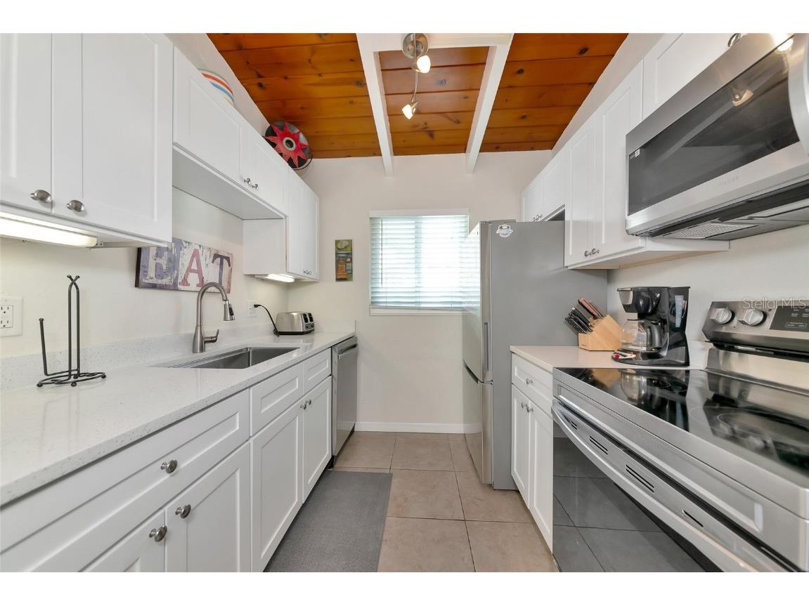 6006 Midnight Pass Road #51 Sarasota FL 34242 A4659774 image11