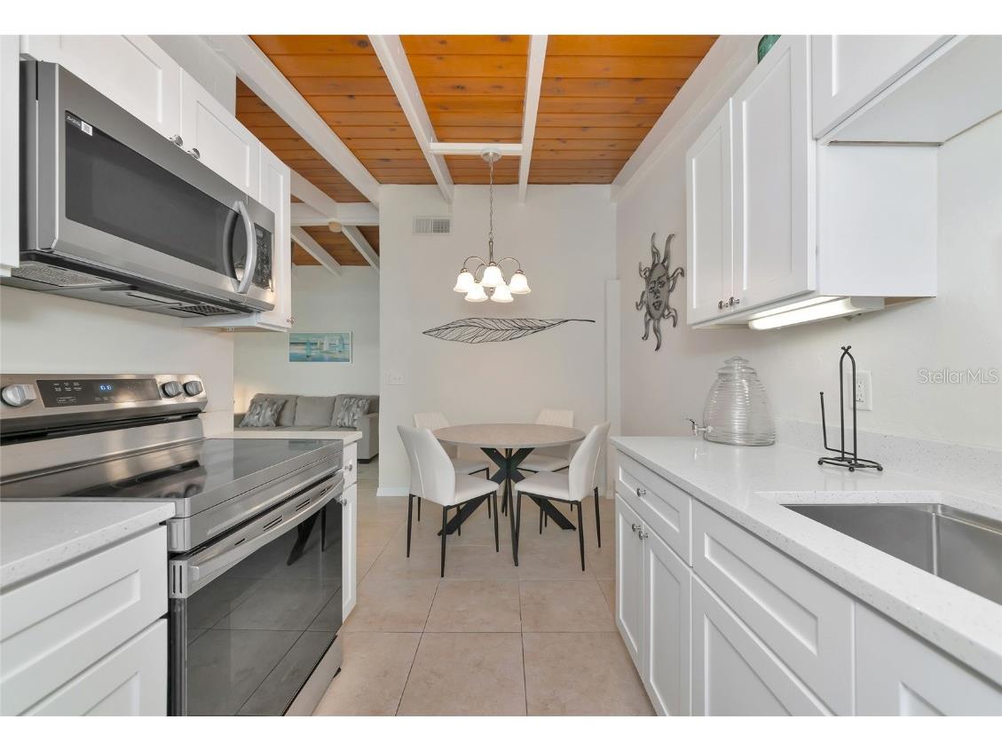 6006 Midnight Pass Road #51 Sarasota FL 34242 A4659774 image12