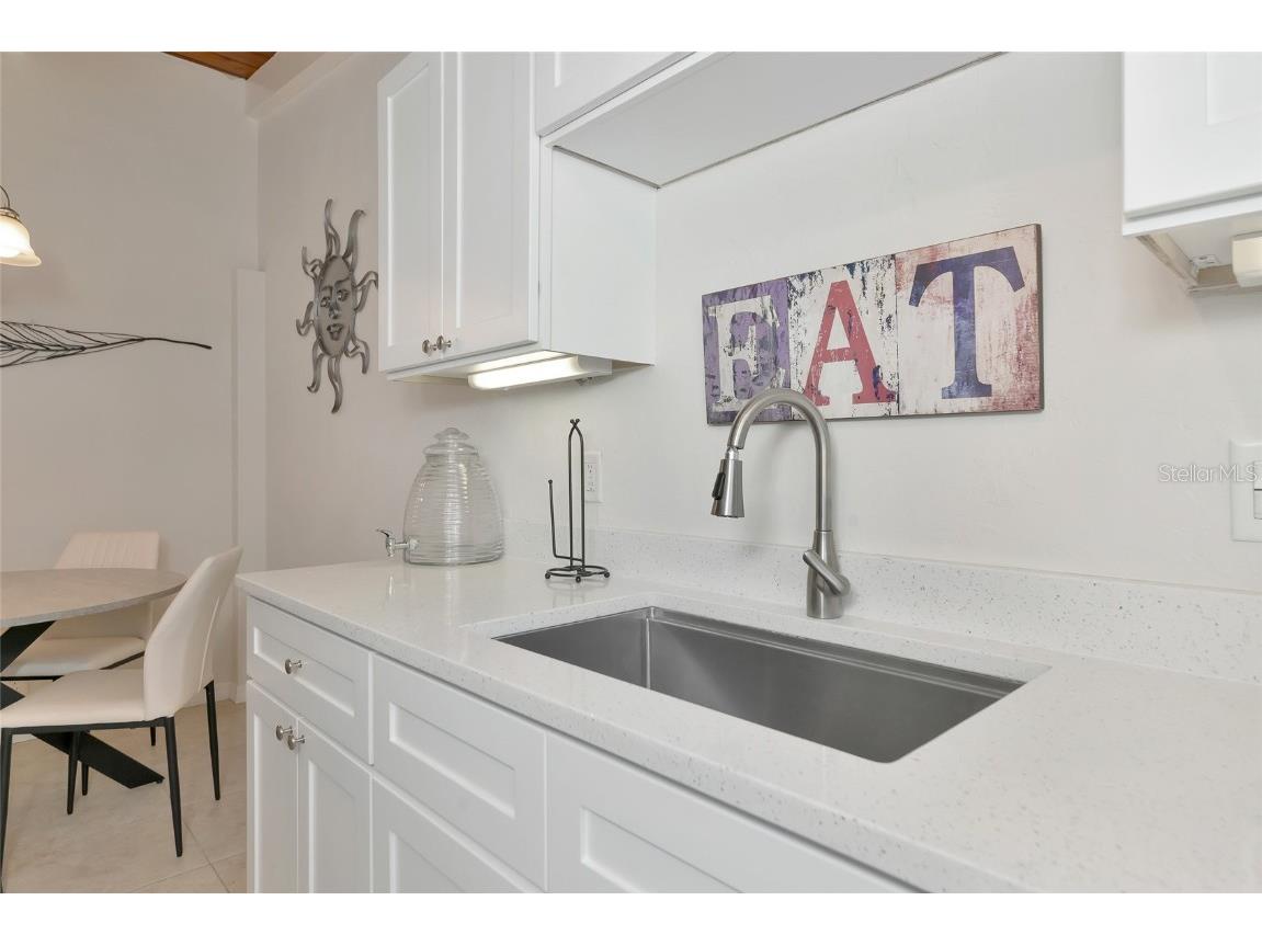 6006 Midnight Pass Road #51 Sarasota FL 34242 A4659774 image13