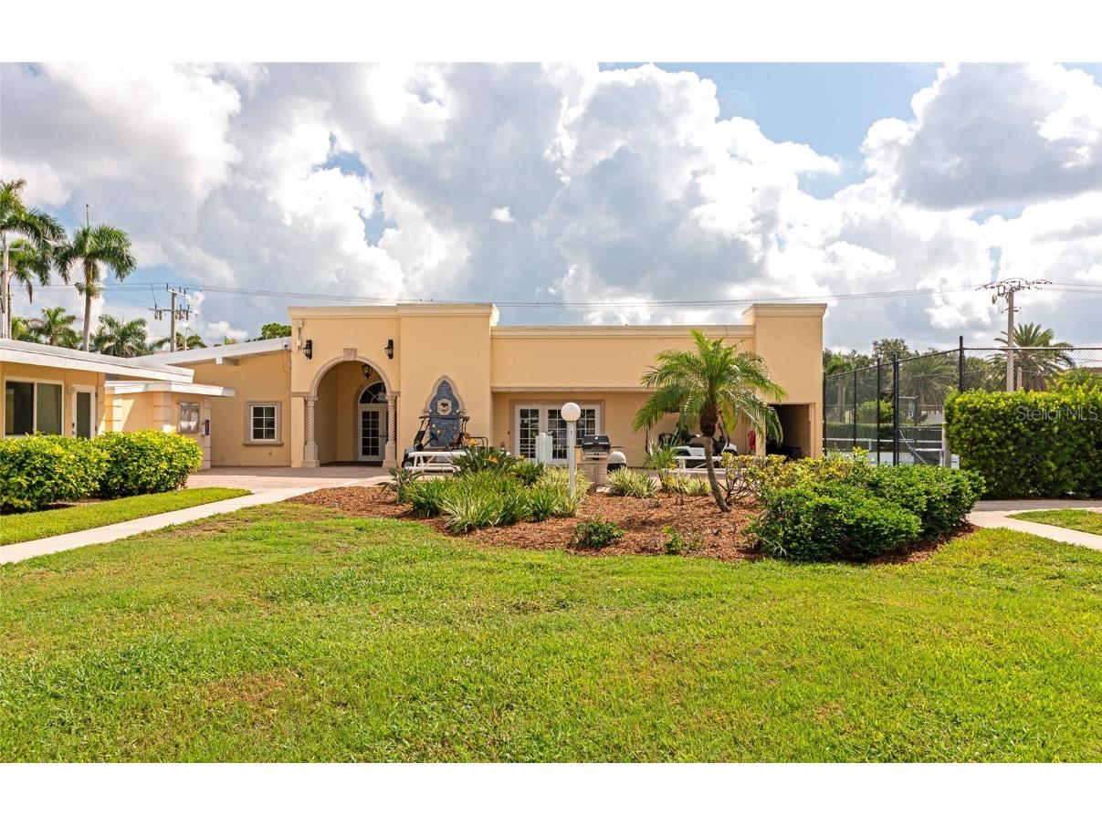 6006 Midnight Pass Road #51 Sarasota FL 34242 A4659774 image50