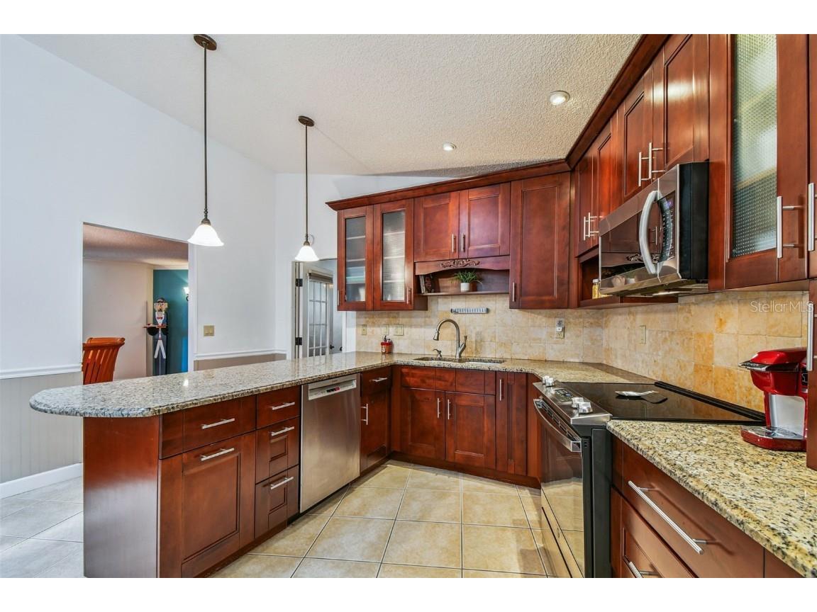 6006 Redhawk Dr New Port Richey FL 34655 TB8412738 image20