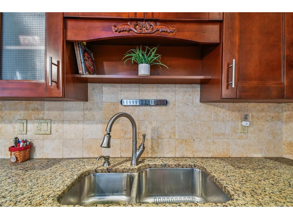 6006 Redhawk Dr New Port Richey FL 34655 TB8412738 image23