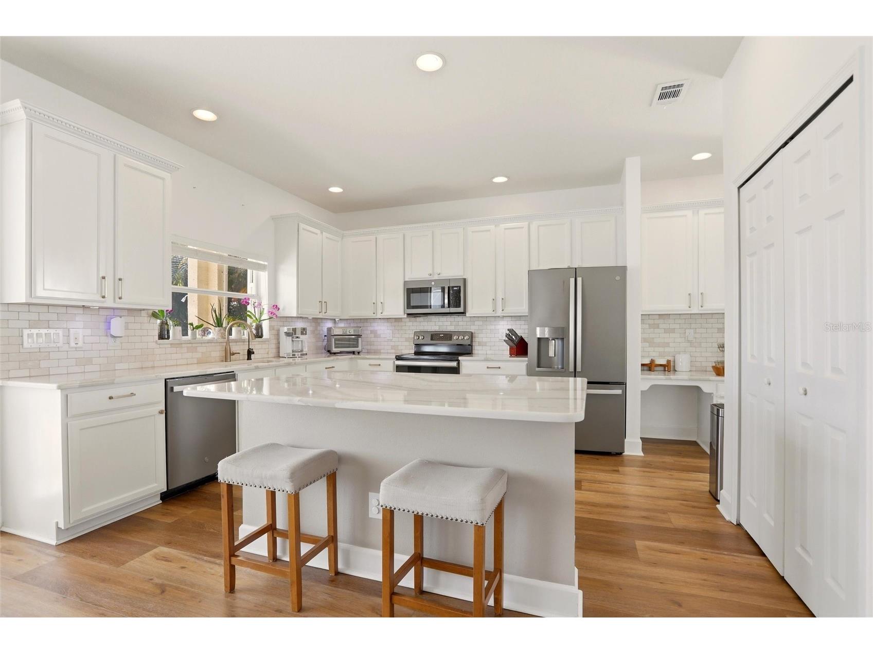 6007 43rd Court E Bradenton FL 34203 A4687606 image13