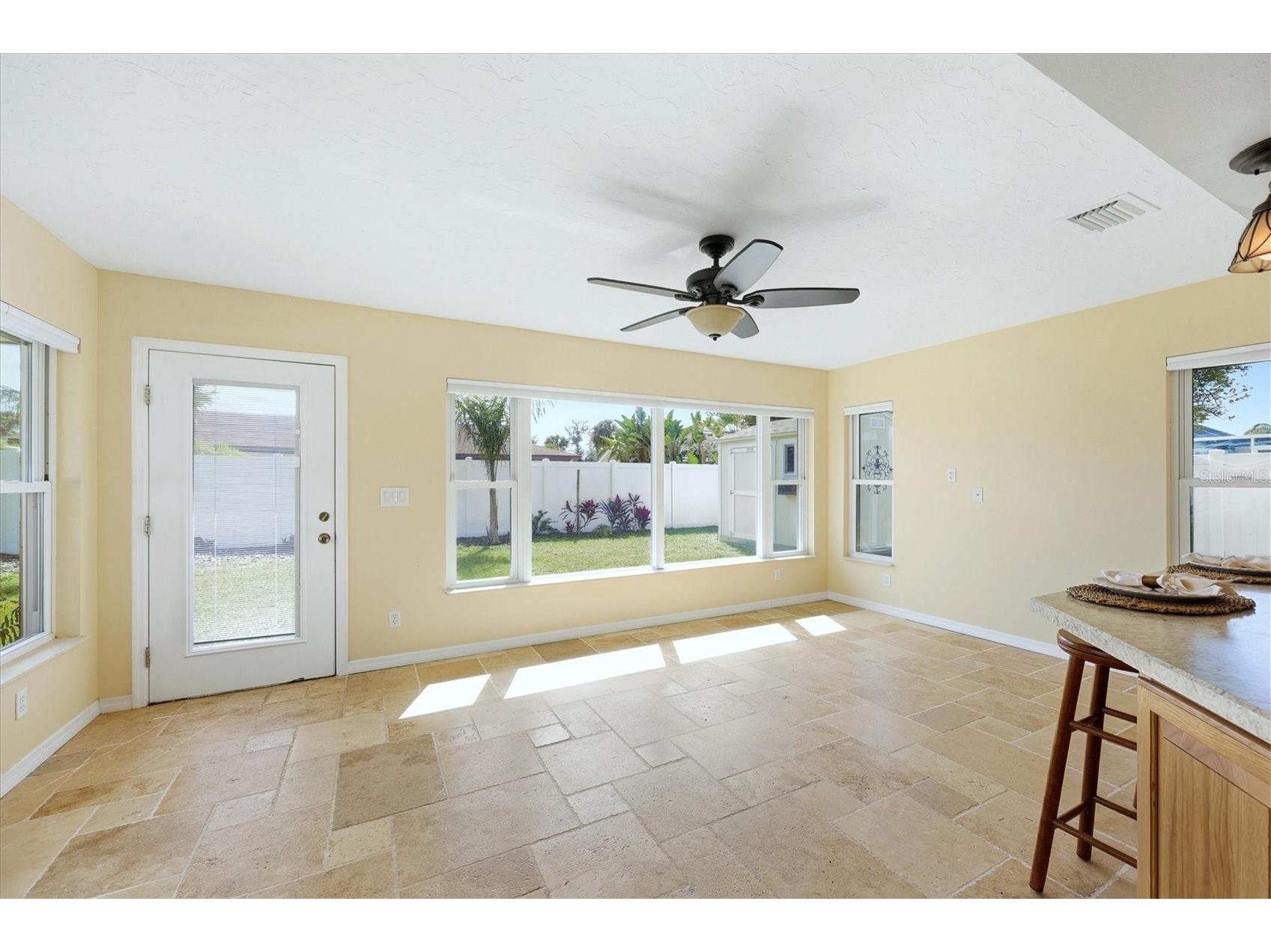 6007 9th Avenue W Bradenton FL 34209 A4682031 image17