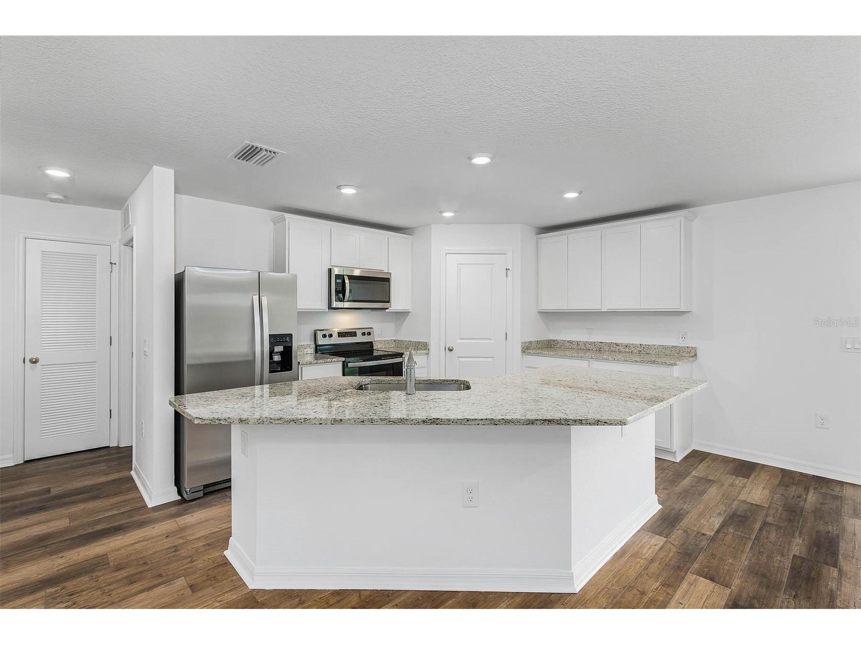 6007 Gillot Boulevard Port Charlotte FL 33981 TB8506411 image8