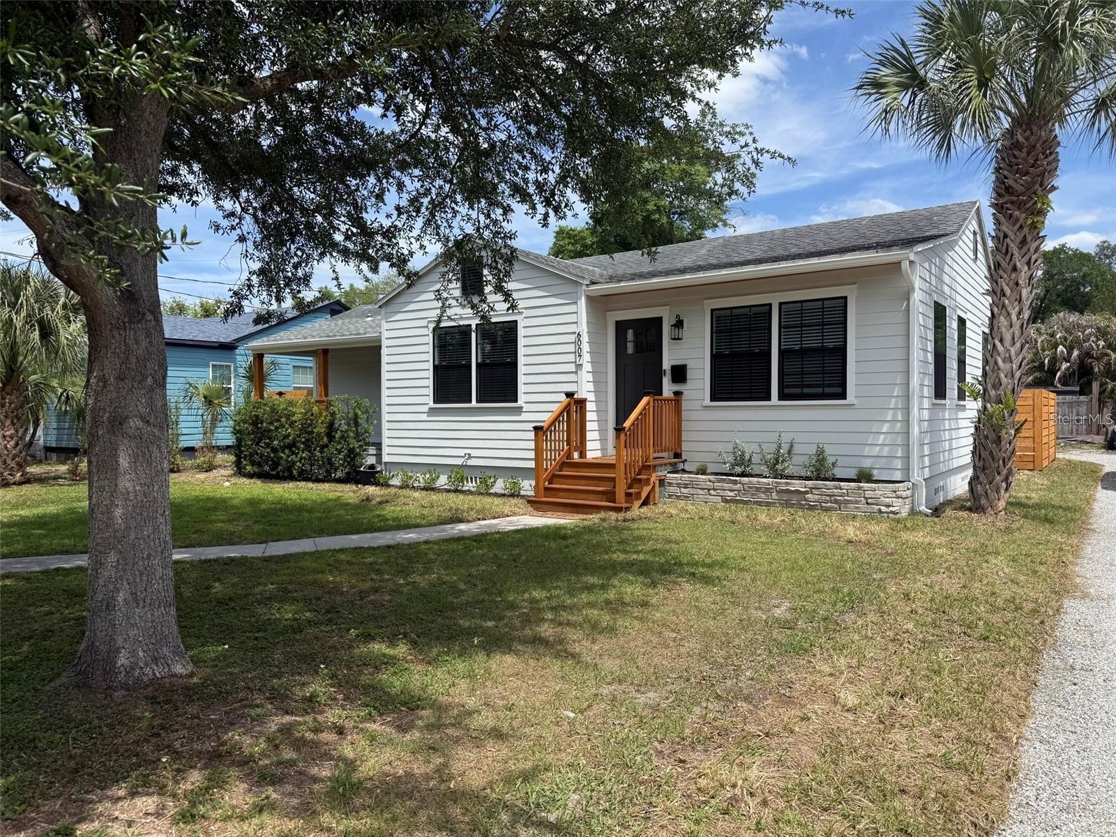 6007 N Central Avenue Tampa FL 33604 TB8502163 image1