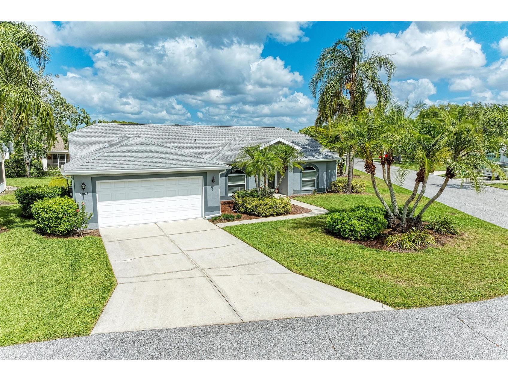 6008 Promenade Court Bradenton FL 34203 A4689266 image1