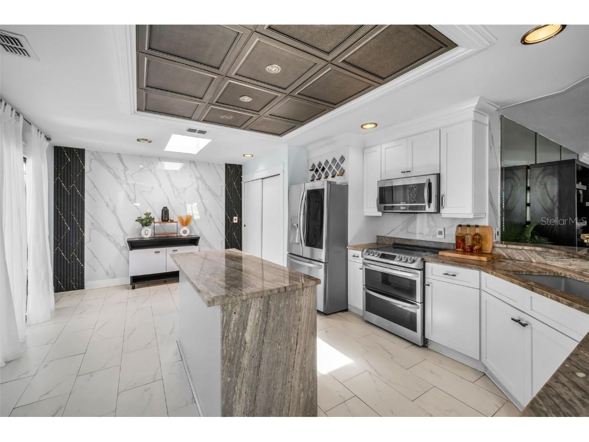 6009 Bayway Court New Port Richey FL 34652 - CANAL TO GULF TB8444959 image11