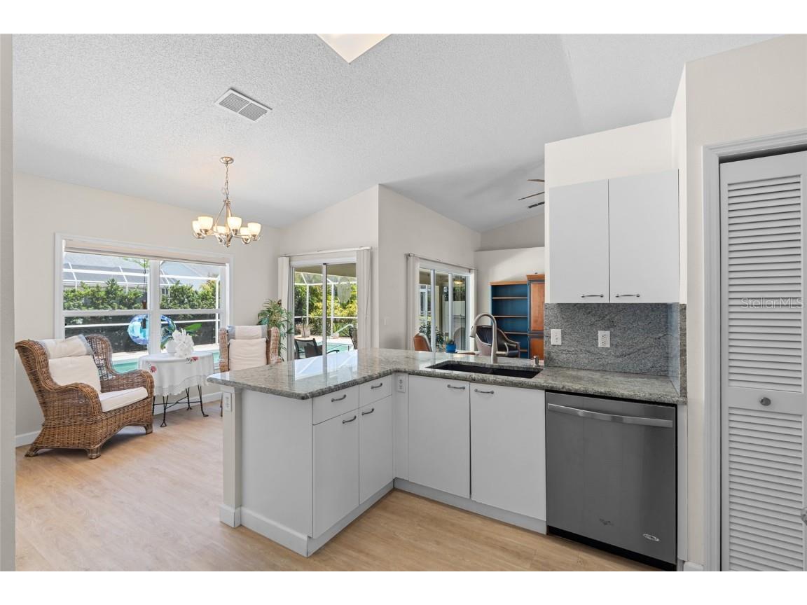 6009 Cedarwood Ln Bradenton FL 34203 TB8394679 image13