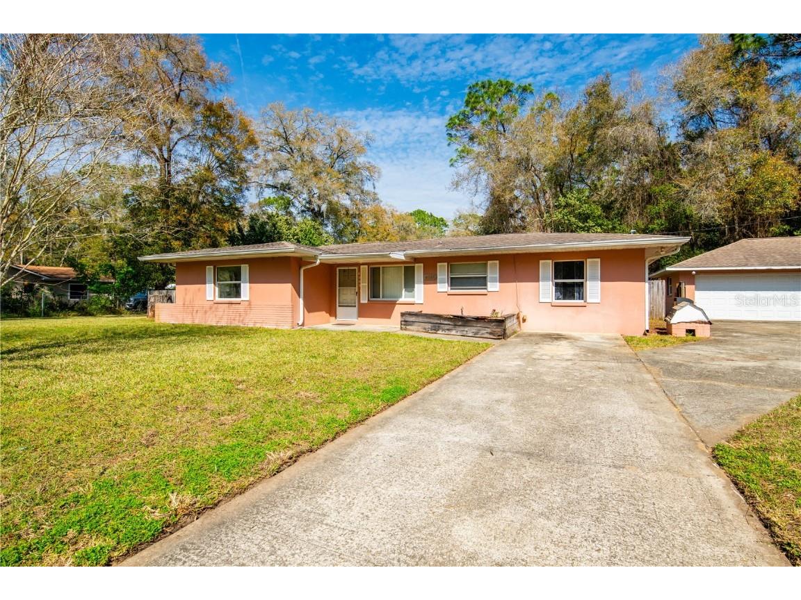 6009 E Holly Street Inverness FL 34452 OM673406 image1