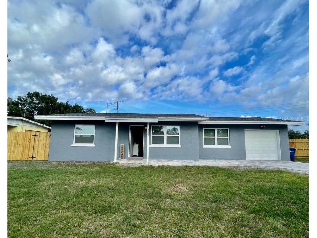 6009 Lords Avenue Sarasota FL 34231 A4560527 image1