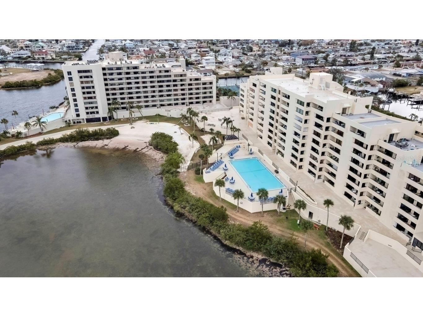 6009 Sea Ranch Drive #414 Hudson FL 34667 W7880179 image1