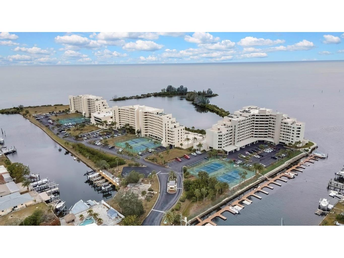 6009 Sea Ranch Drive #414 Hudson FL 34667 W7880179 image32