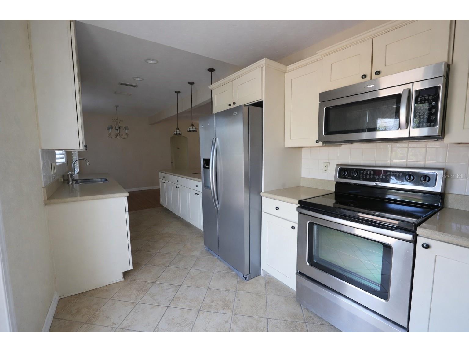601 34th Avenue NE Saint Petersburg FL 33704 TB8482458 image15