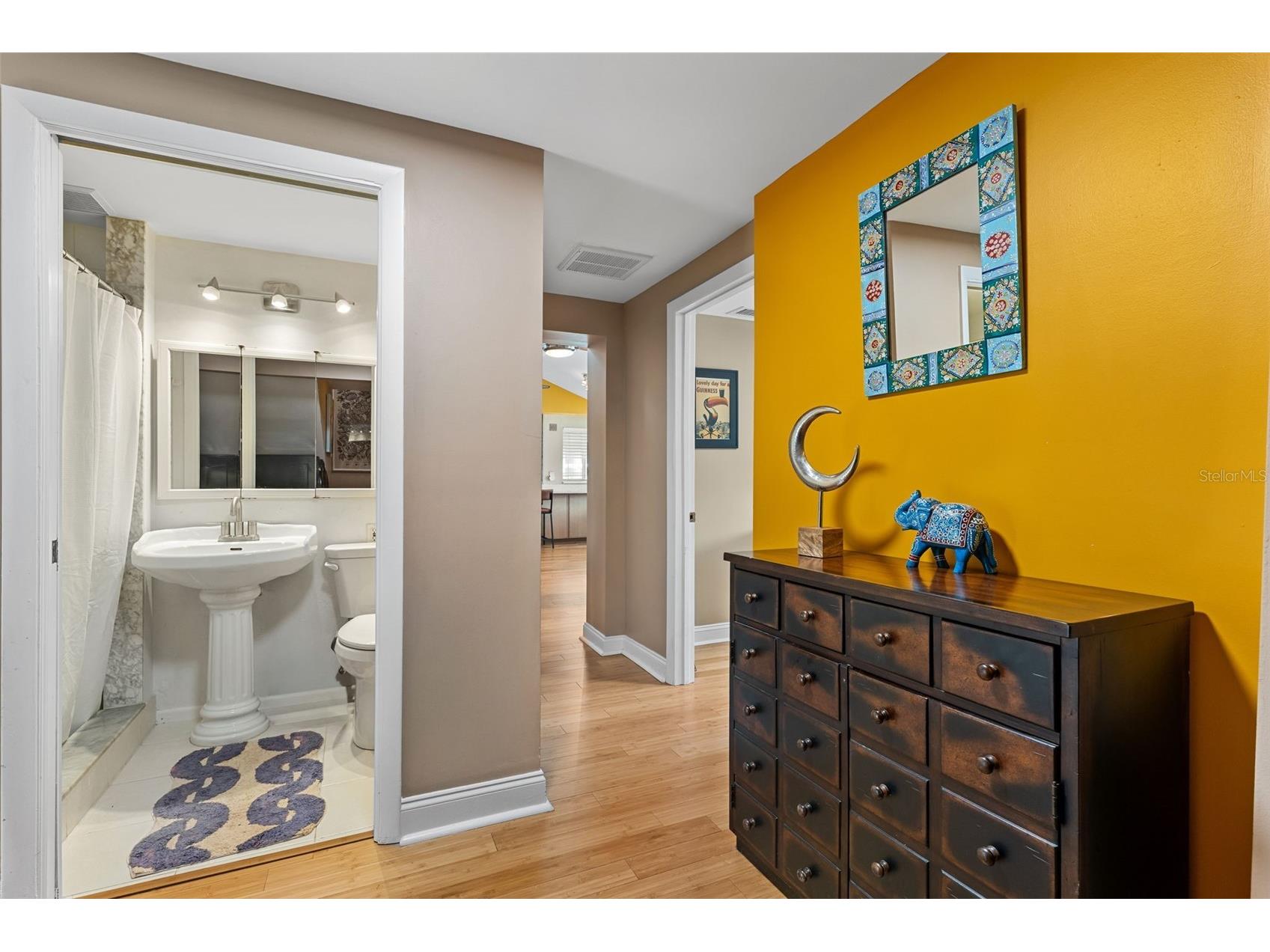 601 45th Street N Saint Petersburg FL 33713 TB8526357 image21