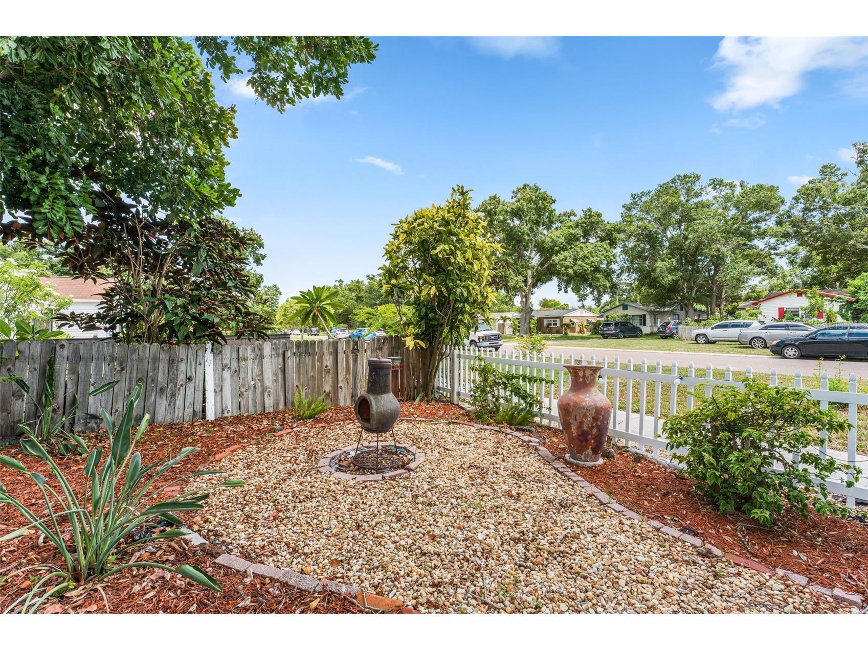 601 45th Street N Saint Petersburg FL 33713 TB8526357 image45