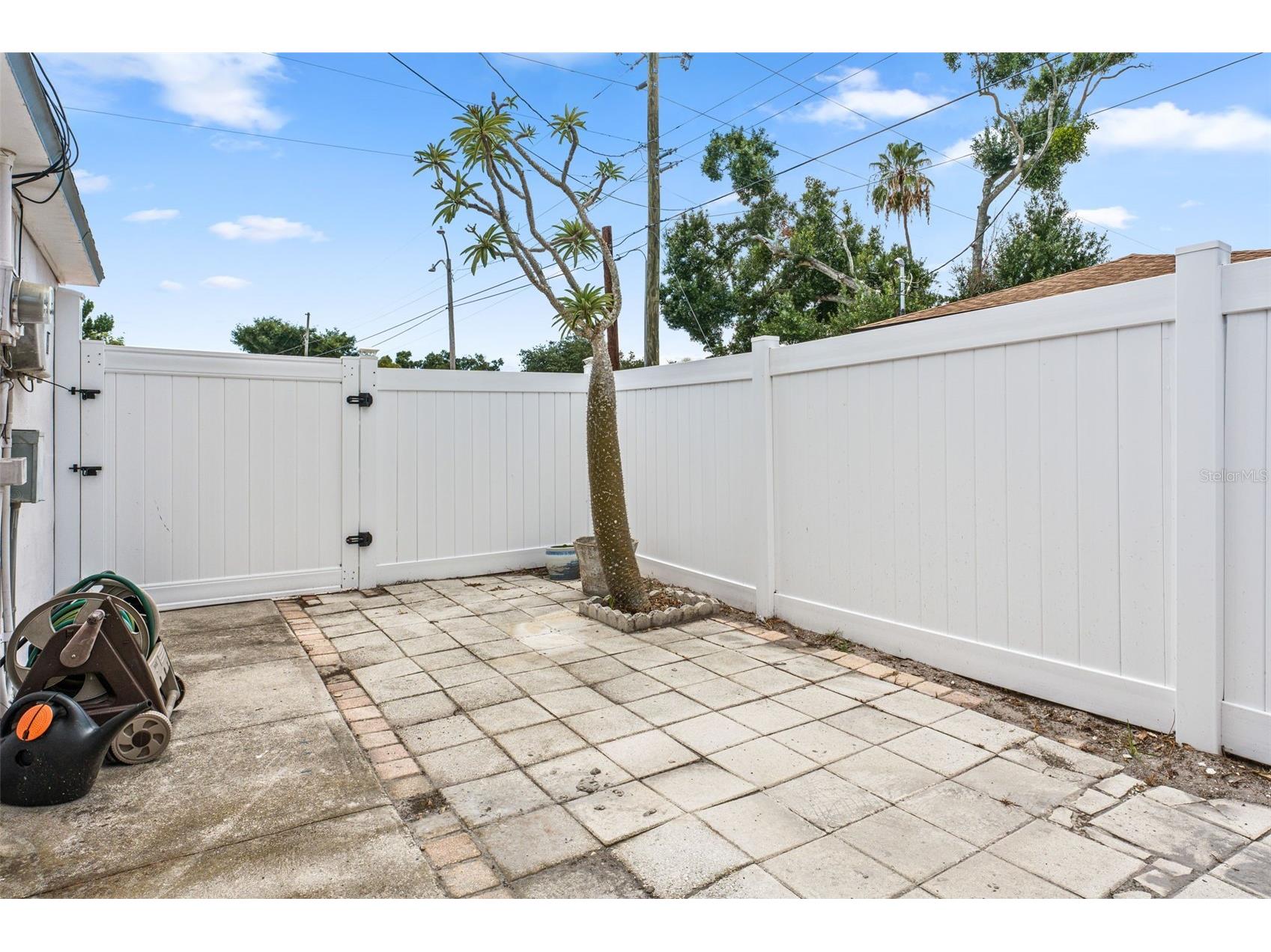 601 45th Street N Saint Petersburg FL 33713 TB8526357 image46