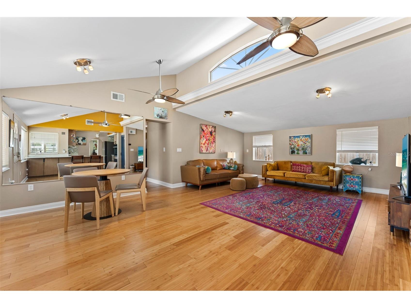 601 45th Street N Saint Petersburg FL 33713 TB8526357 image6