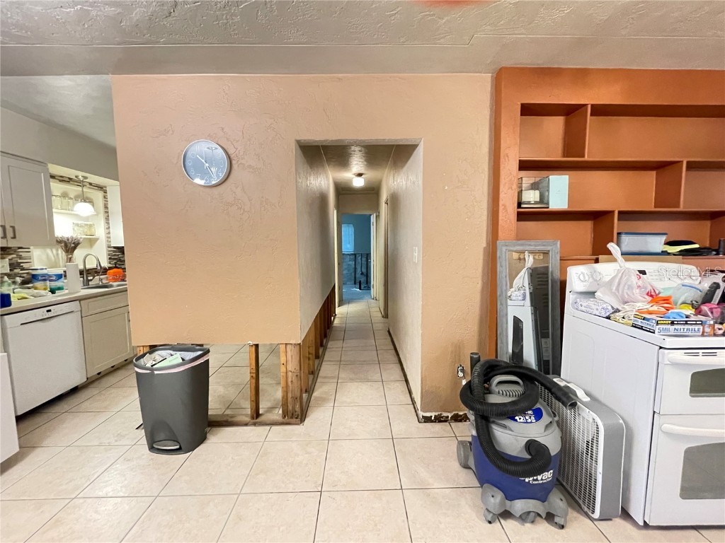 601 56th Street N Saint Petersburg FL 33710 TB8442495 image28