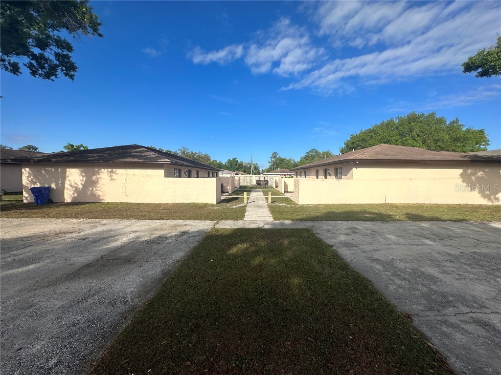 601-621 Kansas Avenue Lakeland FL 33815 L4943164 image1